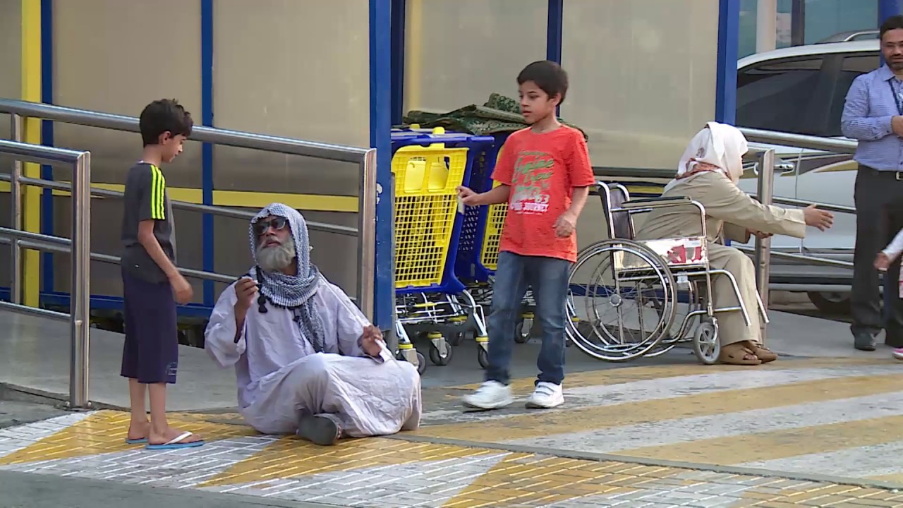 فيضان من المتسولين يغمر الشوارع في رمضان